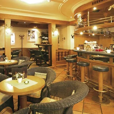 فندق St. Hubertushof 3*